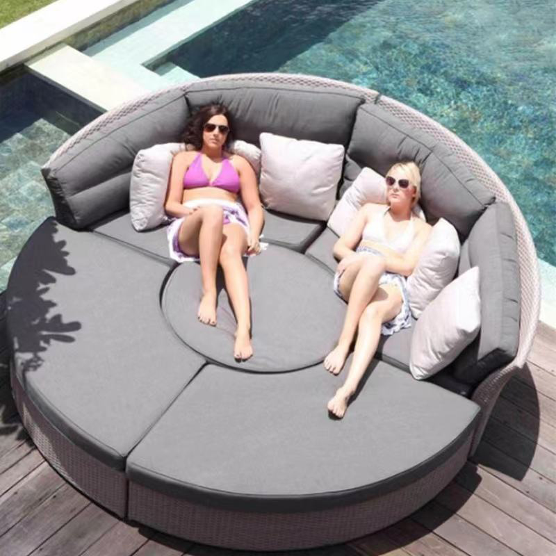 Outdoor Rattan Round Daybed So - огляд і ціна Outdoor Daybed Furniture